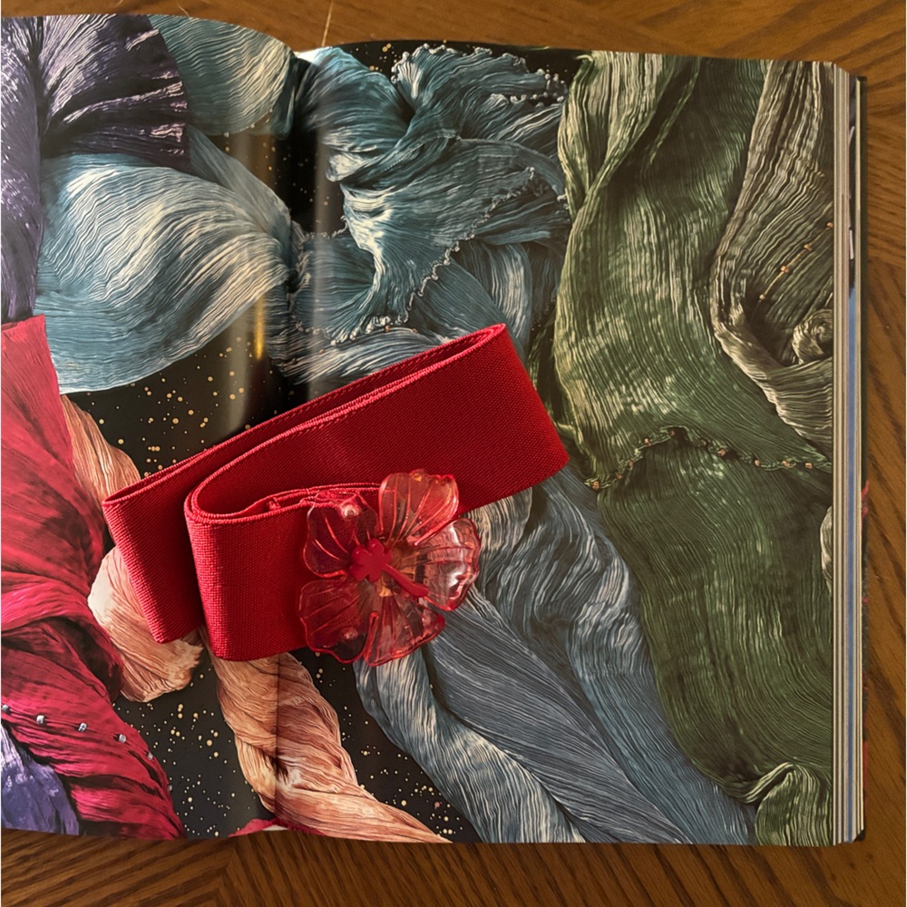 Y2K M Clear Hibiscus Red Buckle Belt